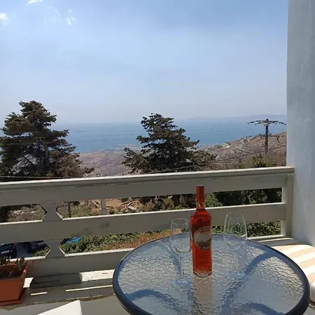 Holiday home Terpsithea *