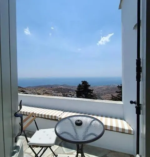 Holiday home Terpsithea Triandaros (Tinos)