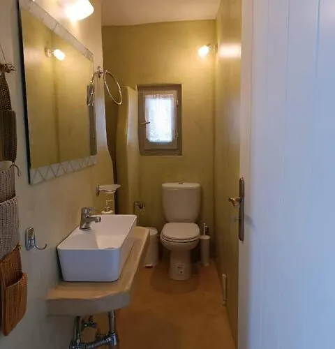 Terpsithea Triandaros (Tinos)